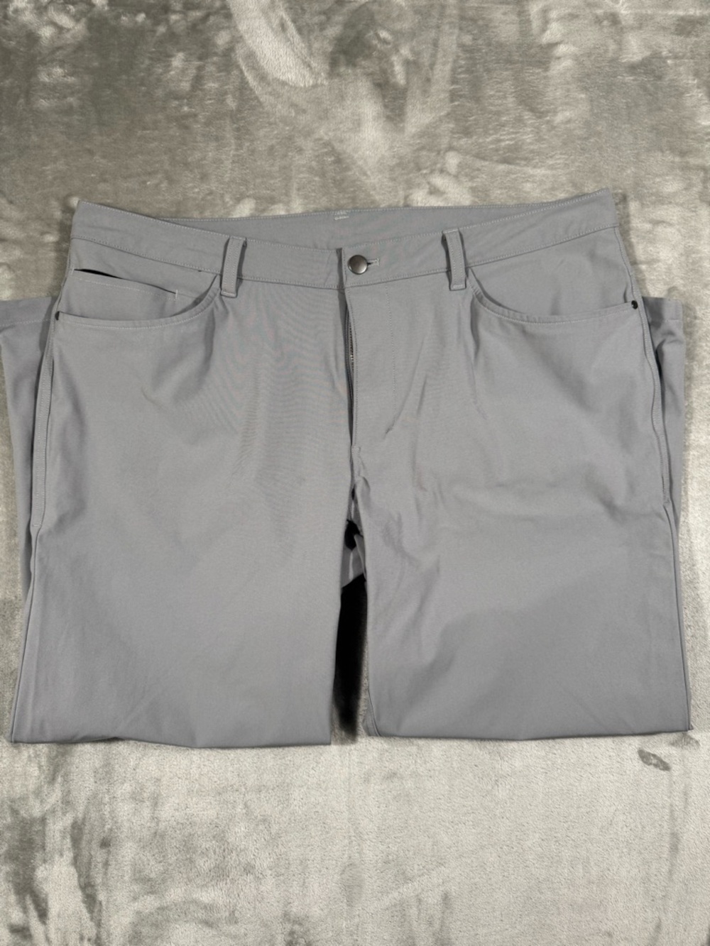 Lululemon ABC Pant Mens 38x26 Gray Classic Fit 5 Pocket Chino